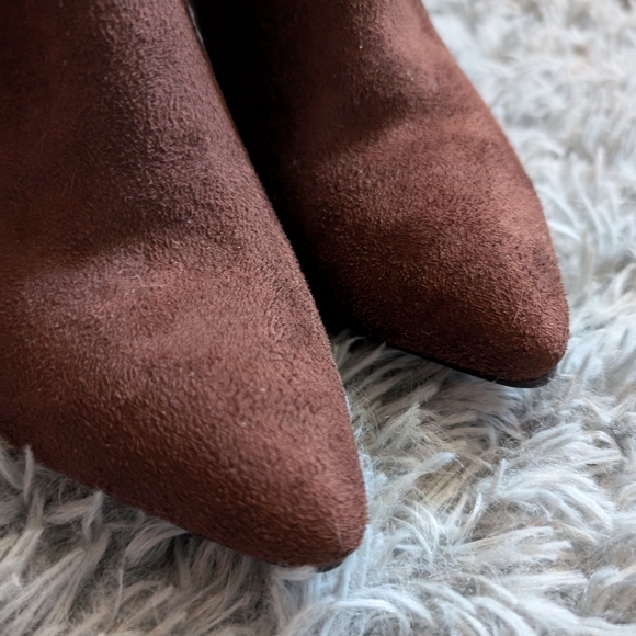Tall brown sueded zip up heeled slouchy boots sz 5.5 - Picture 8 of 9